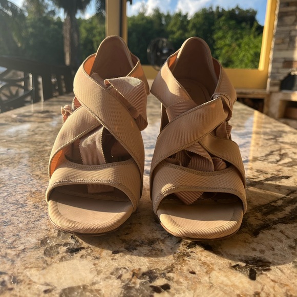 DIOR etoile lucite pumps in pink - Picture 2 of 7